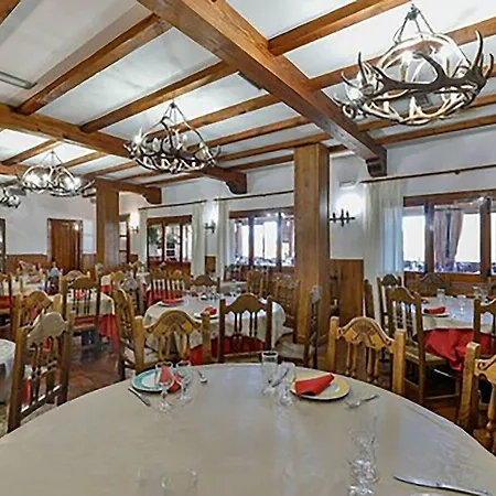 Alfonso Xi Hotell 2*