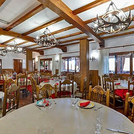 Alfonso Xi فندق 2*